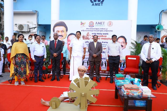 Mega Community Service Project on Gandhi`s Birthday, organized by AMET University and Tamilnadu Khadi and Handloom Department, on 02 Oct 2022